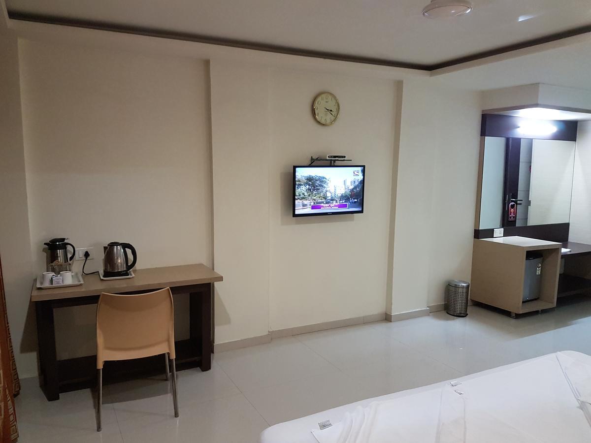 Swagath Grand Suchitra Hotel Hyderabad Luaran gambar